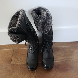 Snow Boots
